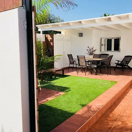 Casa Miro, Private Terrace, Bbq, Wifi And Air-con Ferienhaus Playa Blanca (Lanzarote)